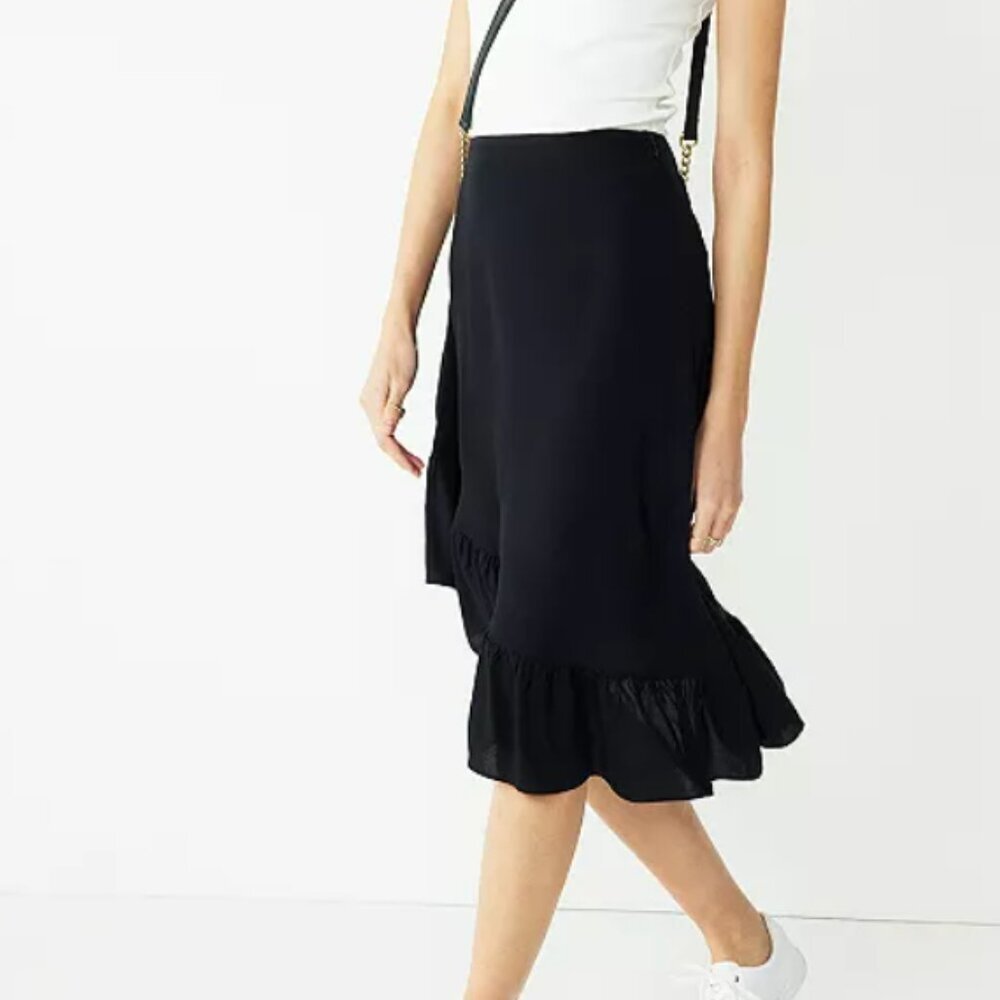 Nine West large black asymmetrical skirt